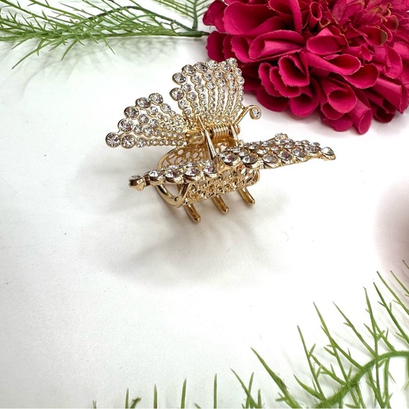 NEW⚜️Butterfly Crystal Embellished Metal Hair Clip - Picture 4 of 8